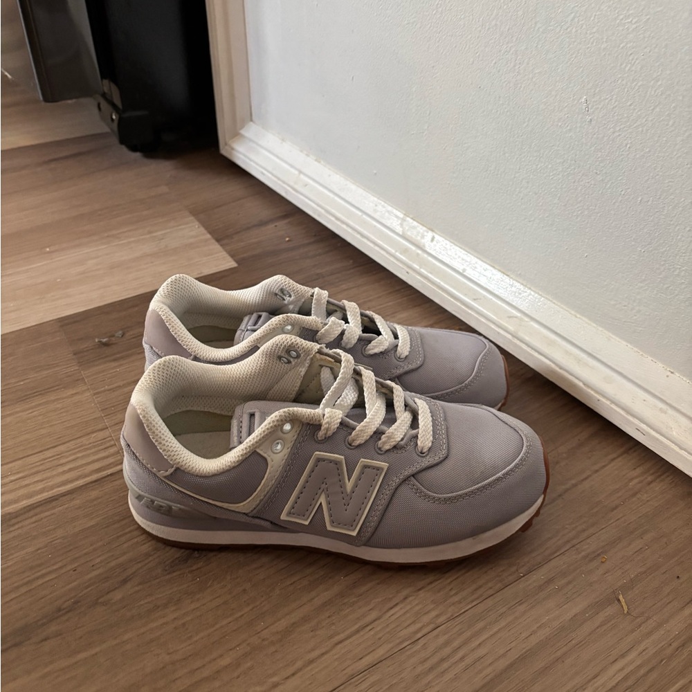 New Balance Kids Sneakers - Gray and White